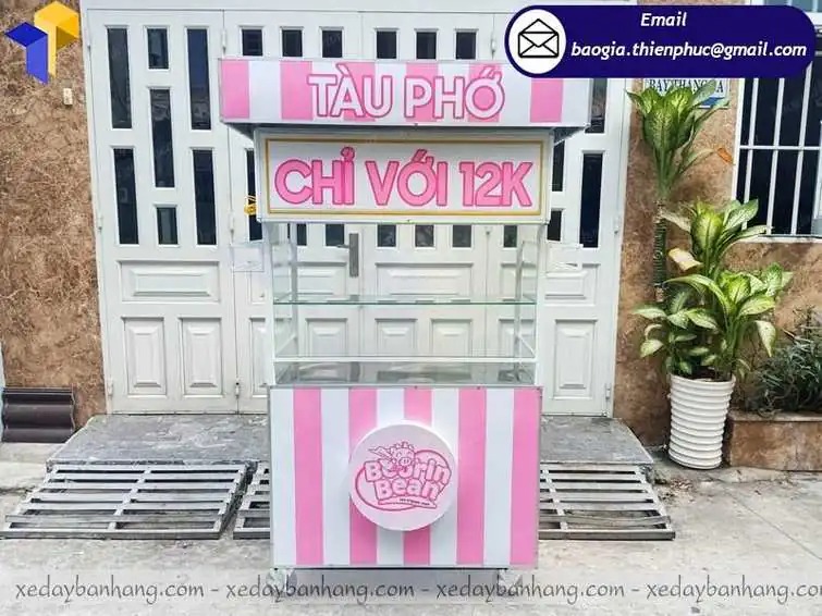 xe bán tàu hủ đá vỉa hè