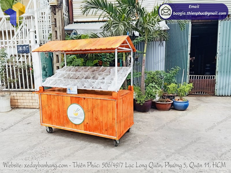 xe bán xiên que ốp gỗ uy tín